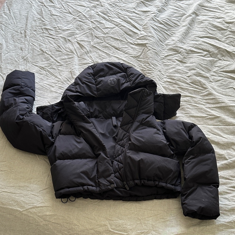 lululemon athletica Black Puffer Jacket